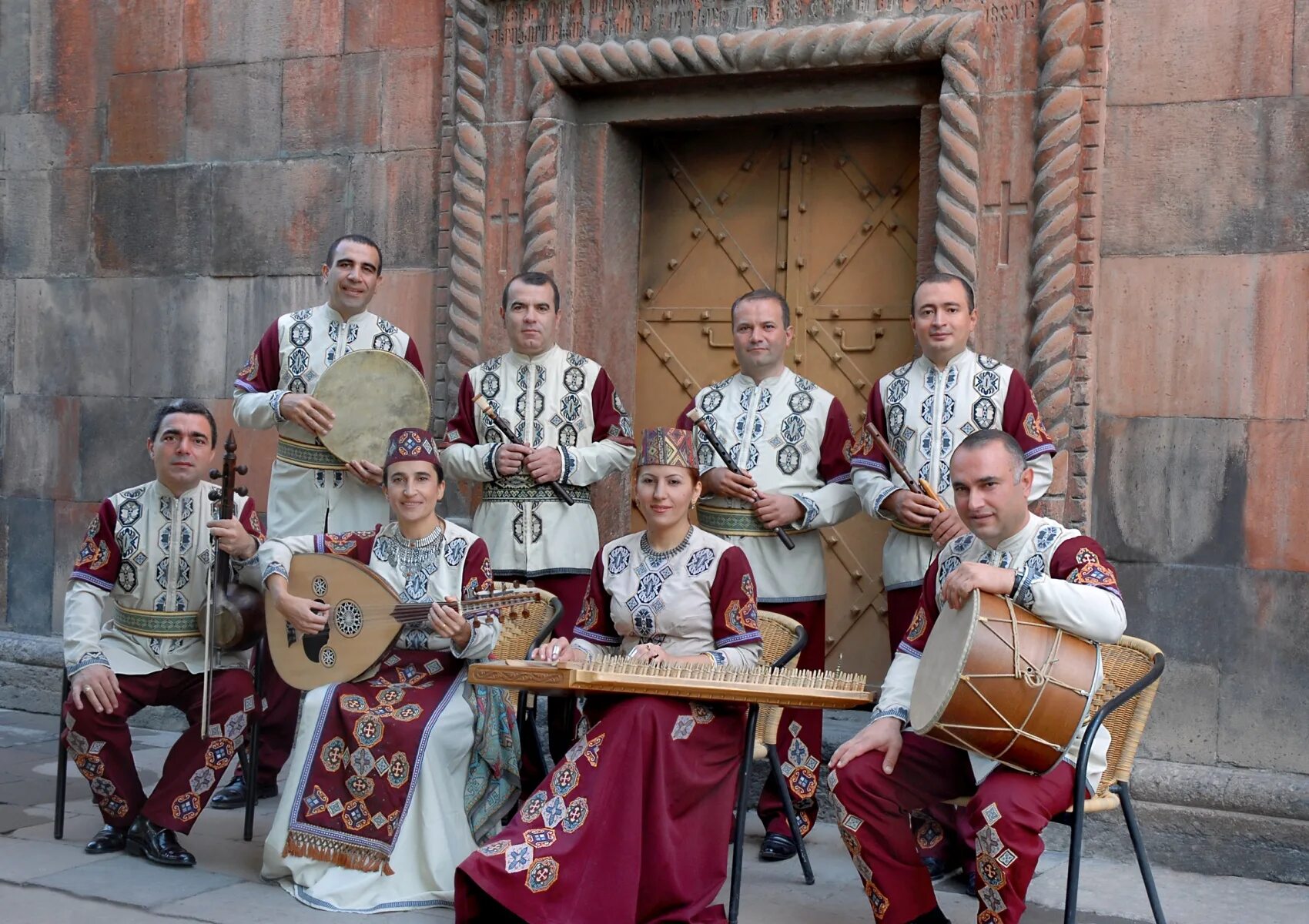 Национальные песни народов. Народный армянский ансамбль "Армения". Фольклор. Музыкальная культура. Музыкальная культура народов.