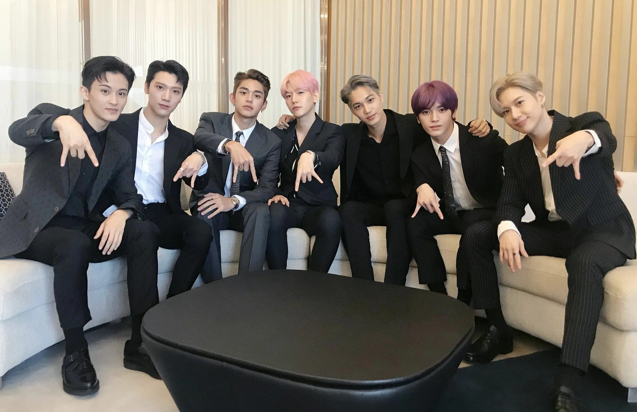 Е м группа. Группа superm. superm группа 2025. superm группа лукас. superm kpop.