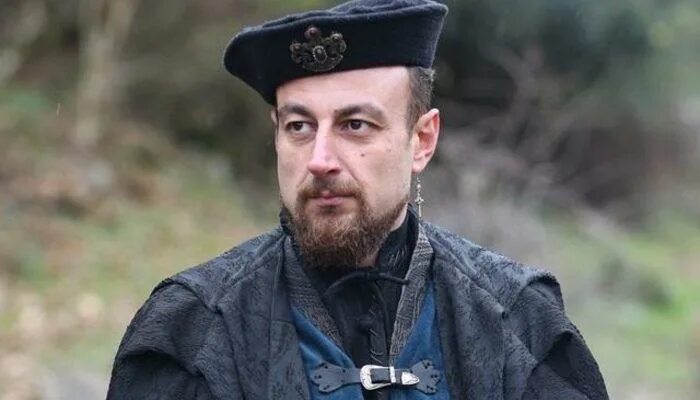 Осман гюндуз. Гюндуз альп актер. Гюндуз эртугрул. Турхан альп актер. Дюндар эртугрул.