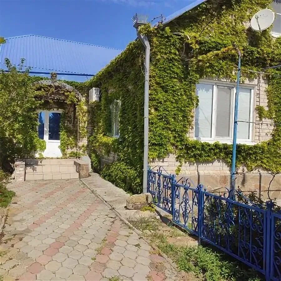 поселок сенной, улица весёлая дом 8. сенной темрюкский район гостиница tiza. сенной (краснодарский край). станица сенная краснодарский край. дома краснодарский край сенной.