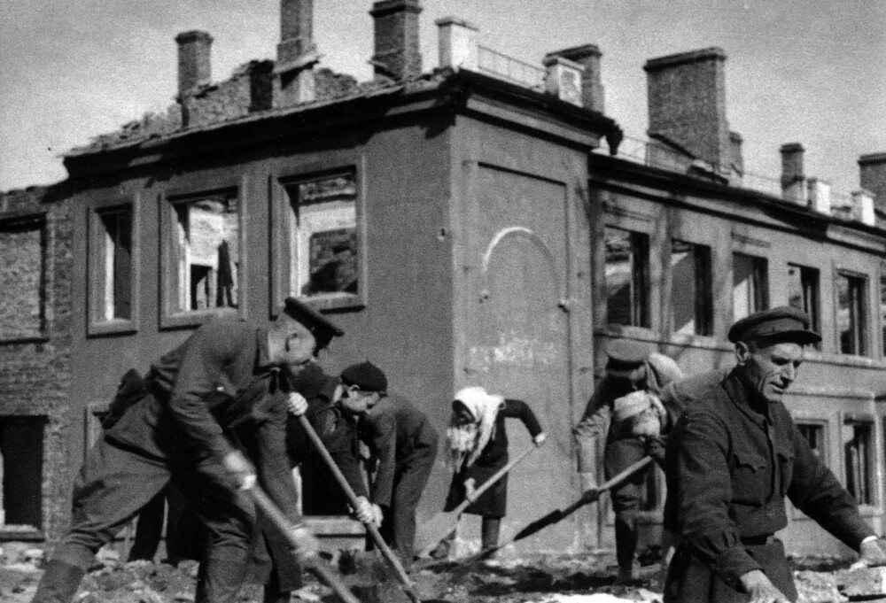 Послевоенные восстановленные