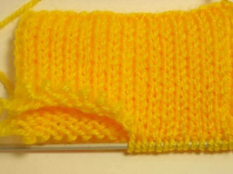 Резинка 2х2. Двойная резинка спицами схема и описание. Вяжем полою резинку. Вязание двойной резинки спицами. Двойная резинка.