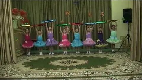 Видео танца детки конфетки в детском саду