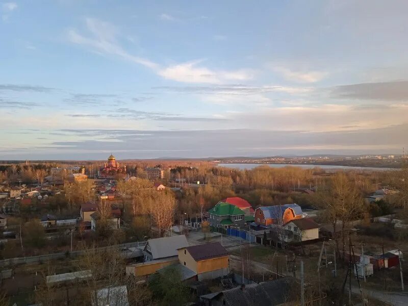 Церковь верхний тагил. Лисья гора нижний тагил. Лисья гора нижний тагил. Нижний тагил лисья гора лето. Нижний тагил площадь города.