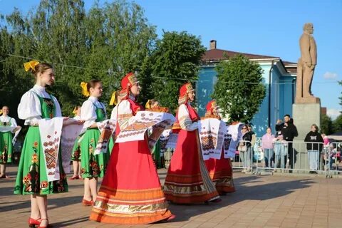 День лотошино