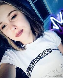 Студентка 19 лет