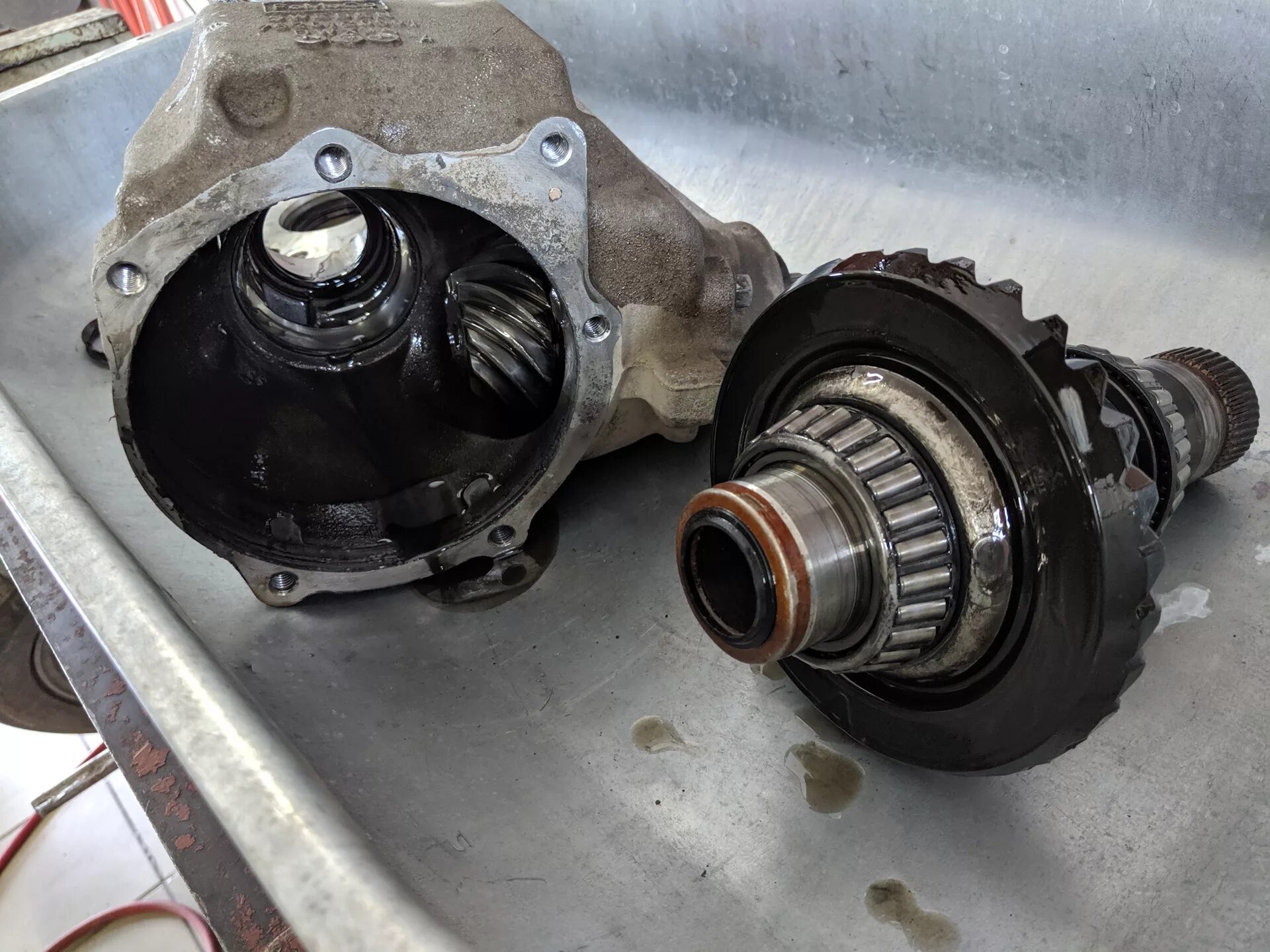 Раздатка кашкай j10. Передний угловой редуктор. Угловой редуктор на кпп ваз 2108. Подшипники переднего редуктора фрилендер 2. 000.