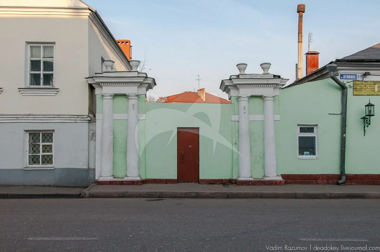 Дом левшиных. Дом купца шевлягина коломна. ворота г коломна ул.левшина д.23. усадьба левшиных.