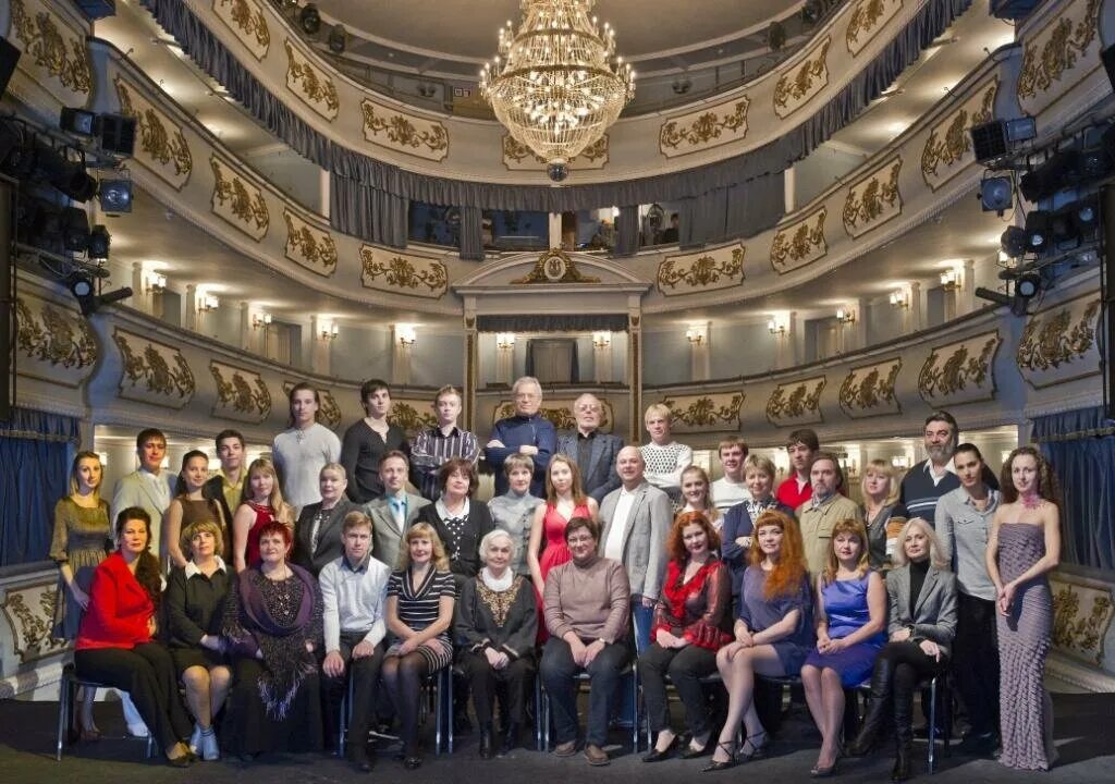 станиславского и немировича данченко музыкальный театр сцена. театральный сайт. театр драмы.