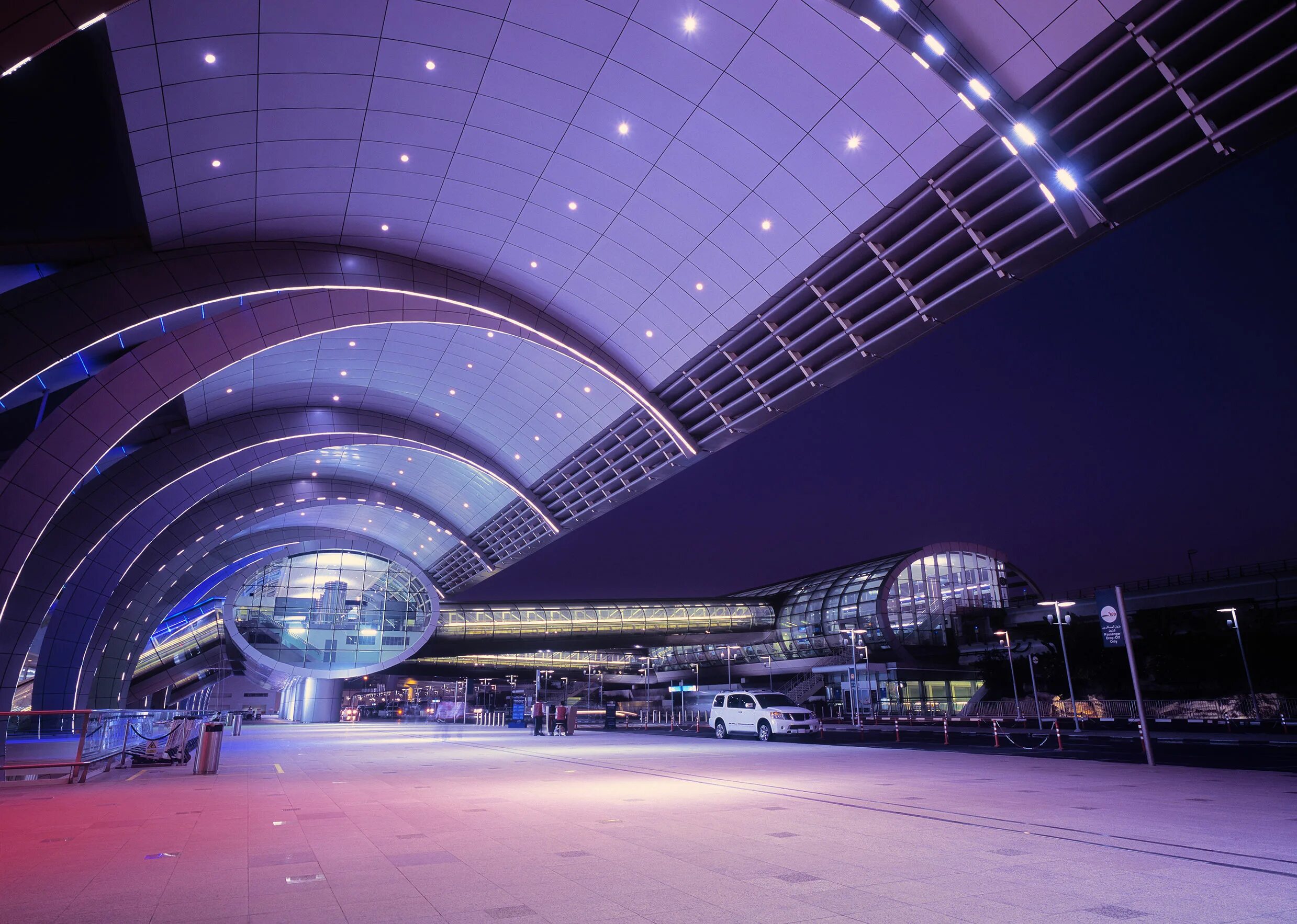 Международный аэропорт Дубай. Аэропорт Дубай (Dubai International Airport). Дубай Интернешнл аэропорт. Дубай DXB. Дубайский аэропорт