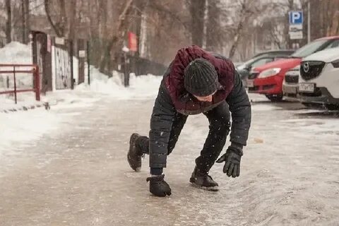 Близкий низкий скользкий жуткий