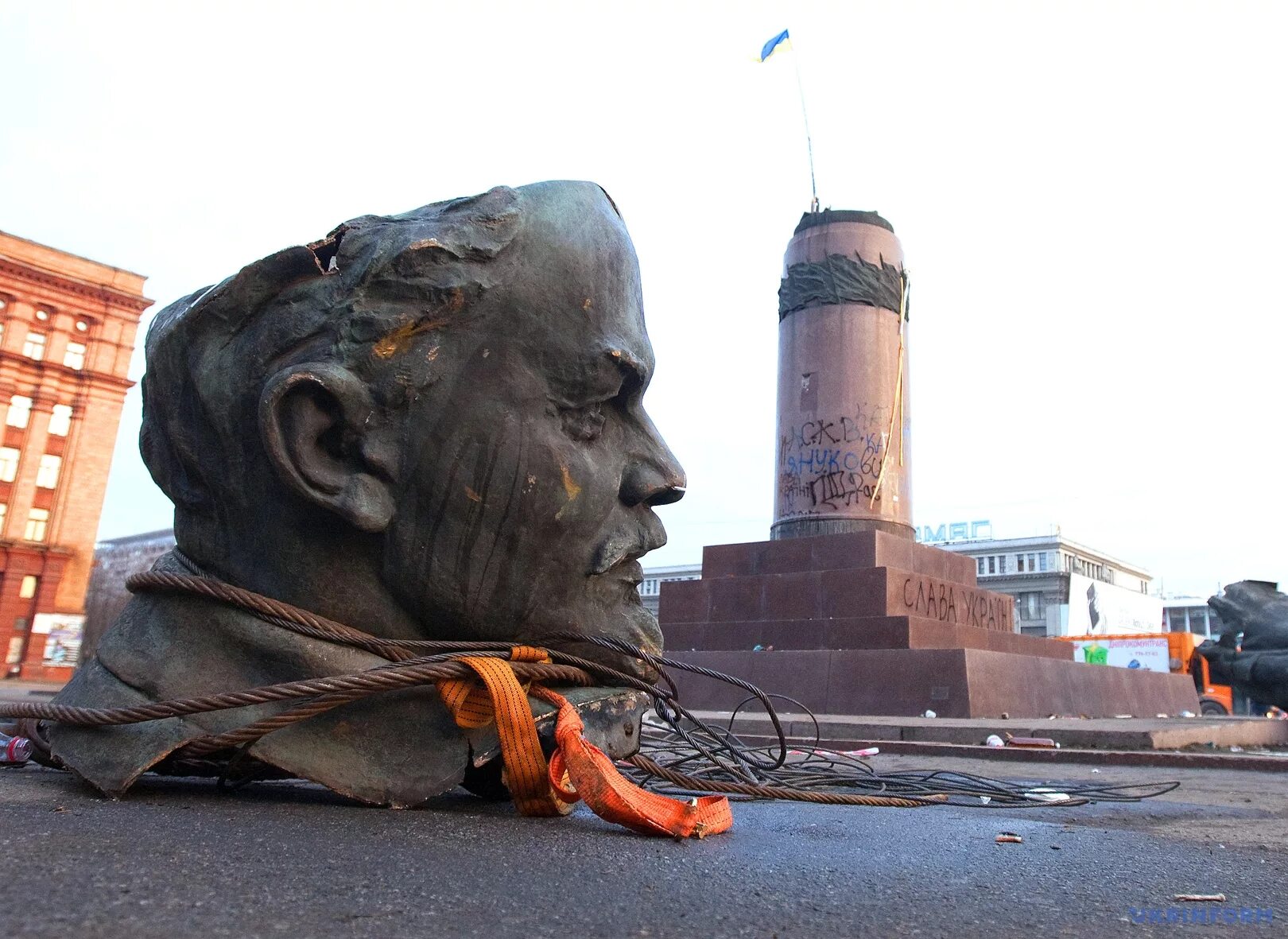 Декоммунизация