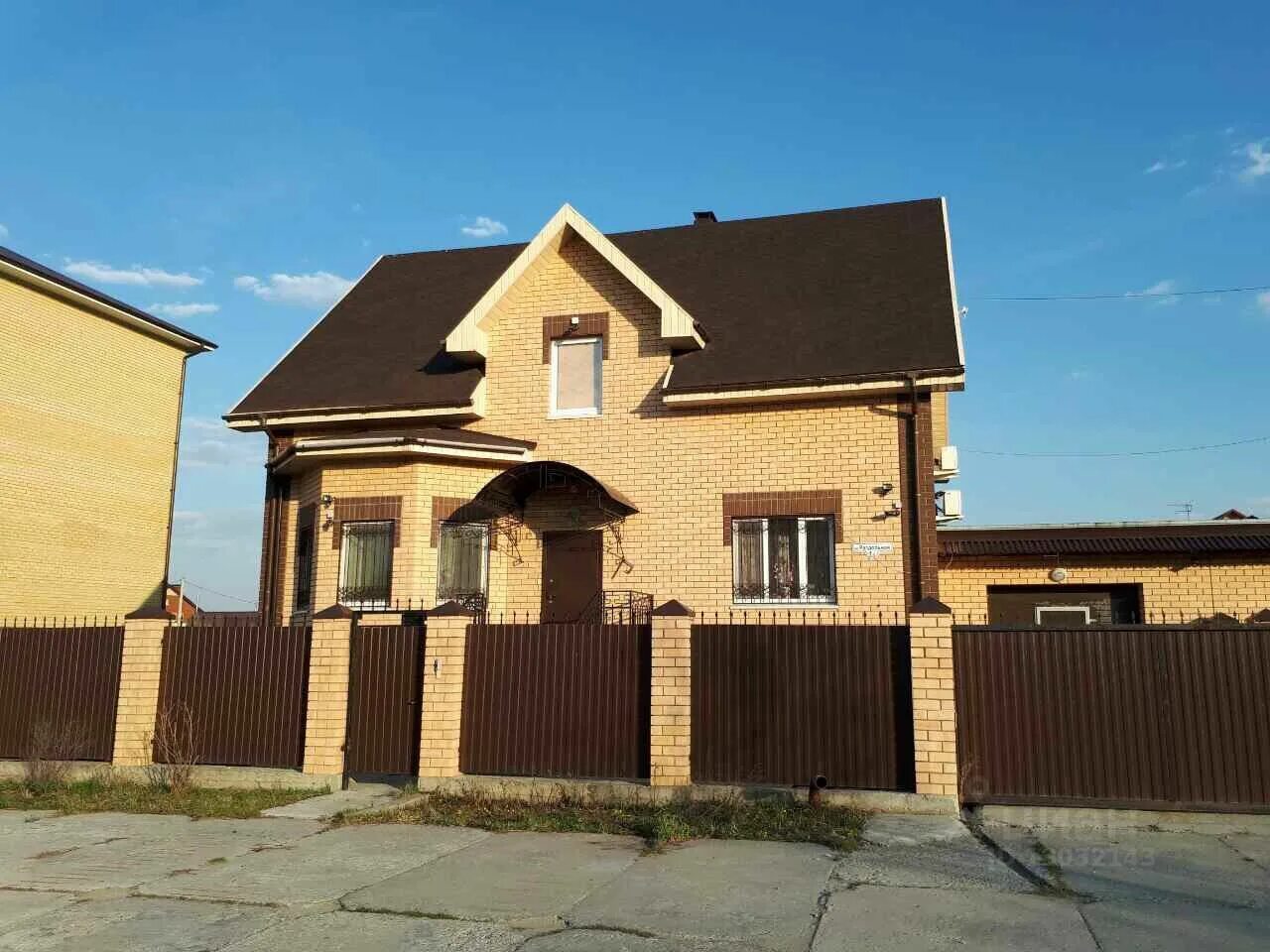 Сдача домов тюмень. Деревня патрушева тюмень. дом в патрушева тюмень. особняк в патрушева тюмень. тюмень д. патрушева ул тюменская д.1.