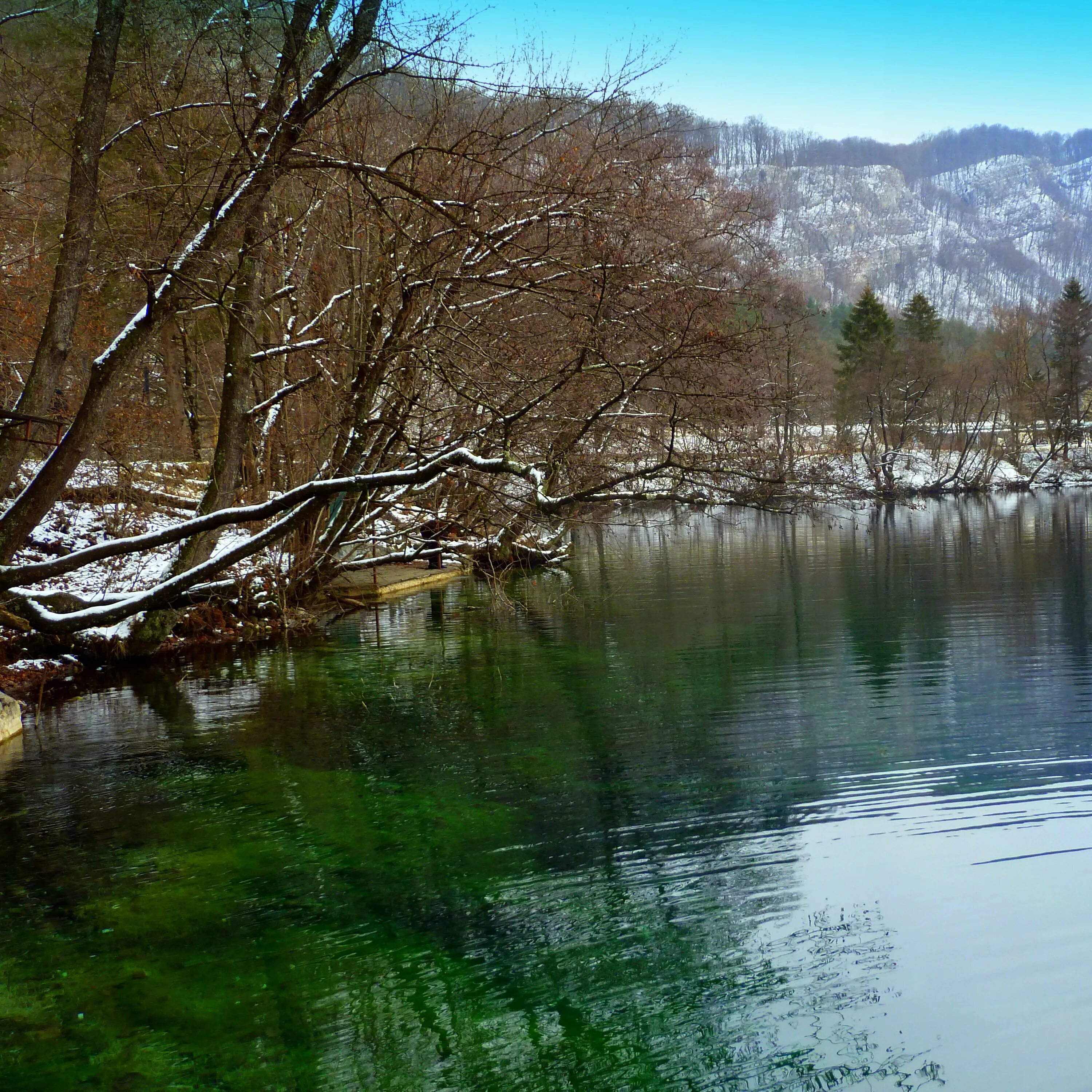 Голубые озёра кабардино-балкария зимой. Измир зимой. Голубые озёра кабардино-балкария приэльбрусье. Терскол кабардино-балкария. Кбр нальчик горы зимой.