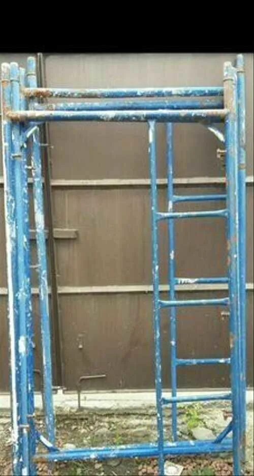 Леса строительные лрсп 30. Леса строительные лрсп-40. Леса строительные б у. Строительные леса. Леса строительные деревянные.