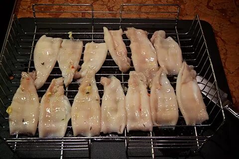 Кальмар на мангале на решетке рецепт