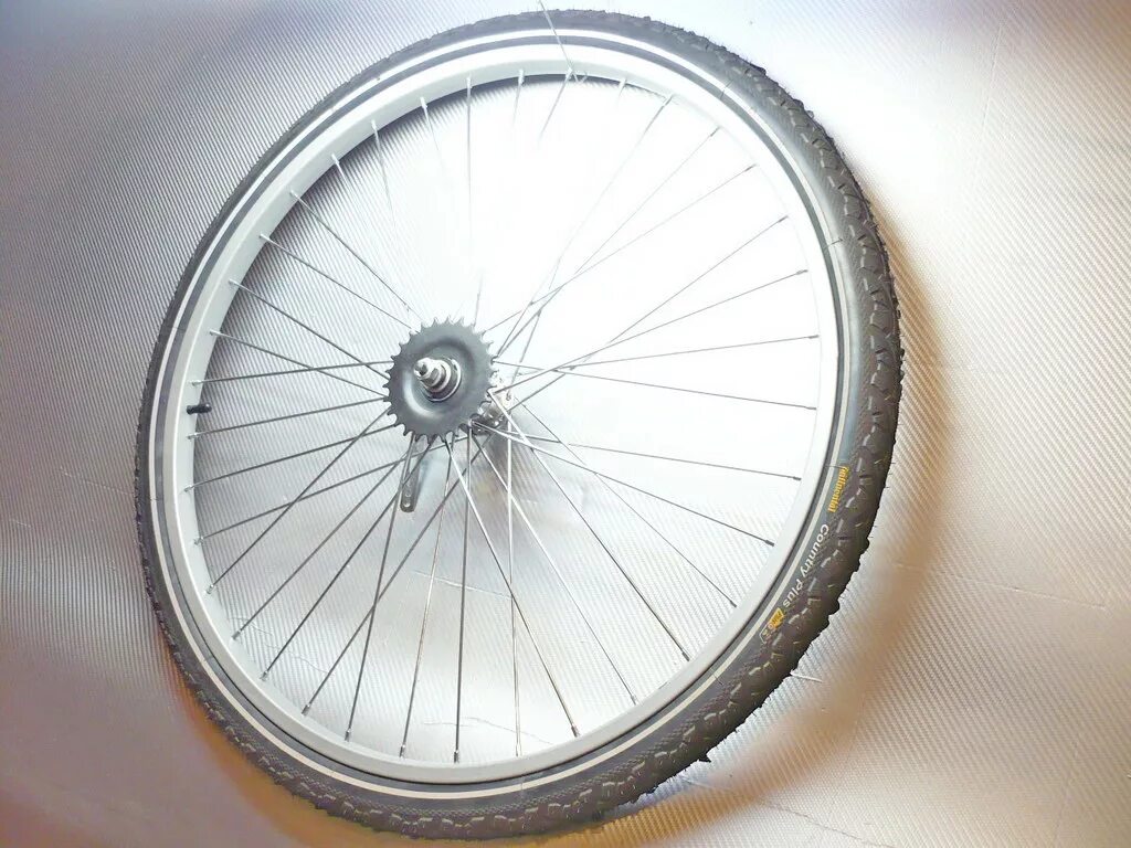 Колесо ХВЗ 28". Заднее колесо на велосипед 28 дюймов стелс. Заднее колесо 26 дюймов для велосипеда с тормозной втулкой. Колесо заднее стелс 24.