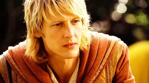 габриэль манн легенда об искателе. легенда об искателе zetflix. дунэдайн властелин колец. молодой искатель. молодой искатель.