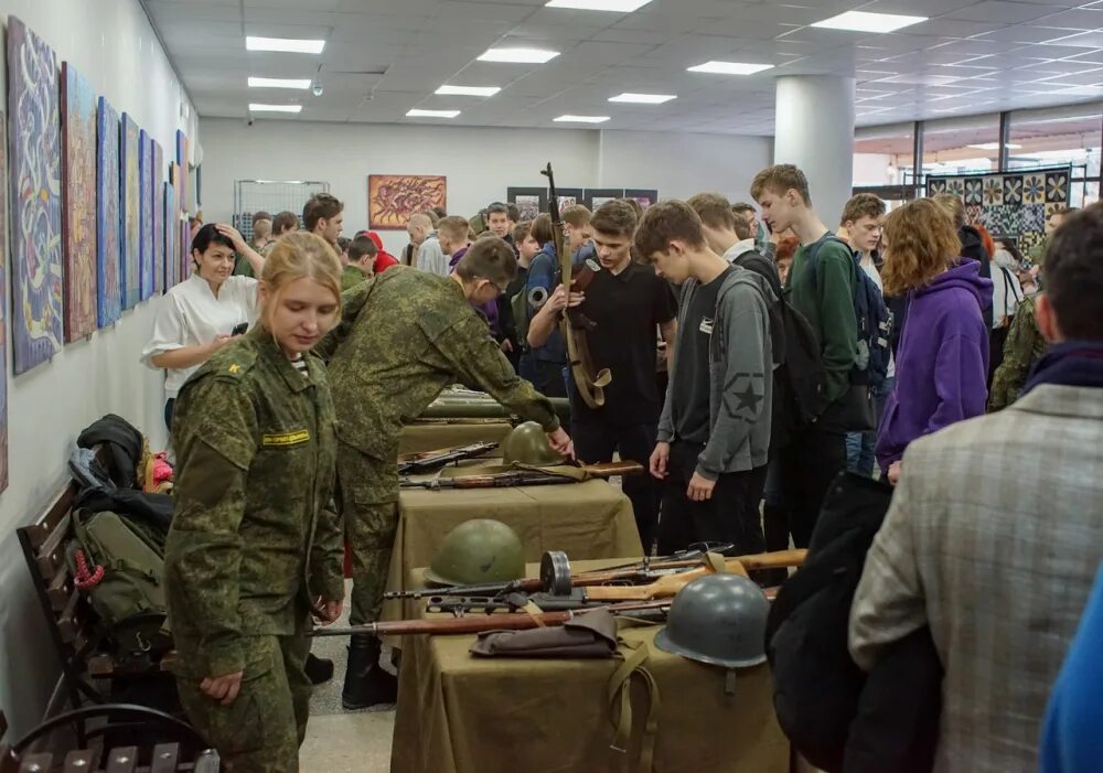 Начался весенний призыв. Срочник 2022. Призывники 2022. Срочник 2022. Призывники срочники 2022.