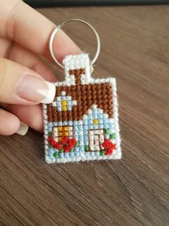 Брелок крестиком