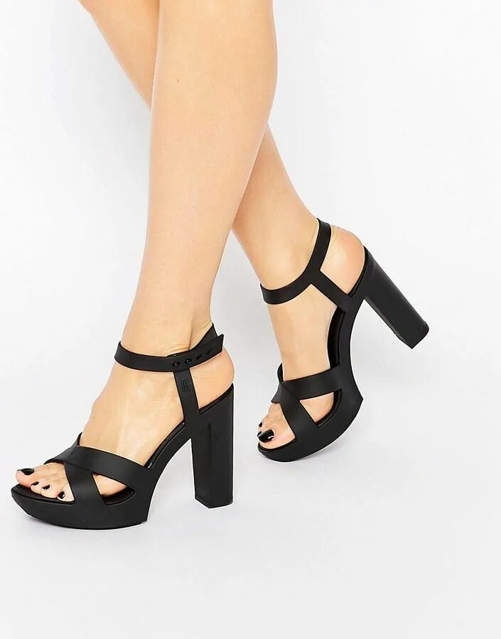 Босоножки на шпильке с тонкими ремешками. Босоножки живанши на танкетке черные. Классические босоножки на каблуке. Graciana босоножки черные. Sasha lottini замшевые босоножки.