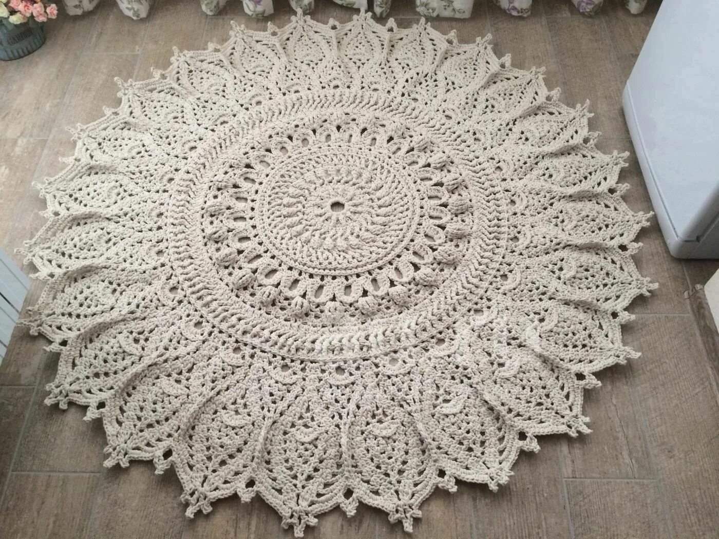 Spagetti хлопковый шнур. Из хлопкового шнура крючком. Круглая сумка из полиэфирного шнура крючком. Круглые плетеные коврики. Spagetti хлопковый шнур.