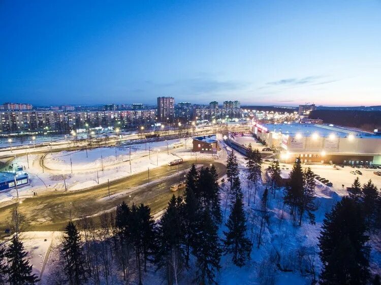 Время в ижевске сейчас. Виды Ижевск с вертолёта. Ижевск зима фото вид сверху.