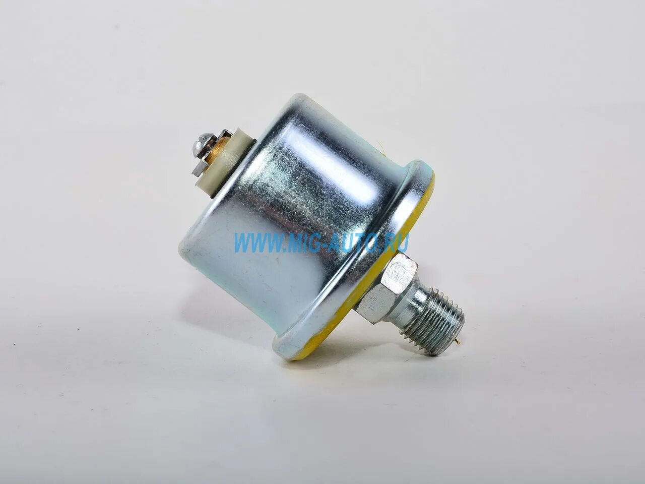 Датчик аварийного давления масла 6012. Датчик давления масла 2410. Датчик 2602. Датчик давления масла урал. Датчик давления масла камаз мм370 5320-3829010.