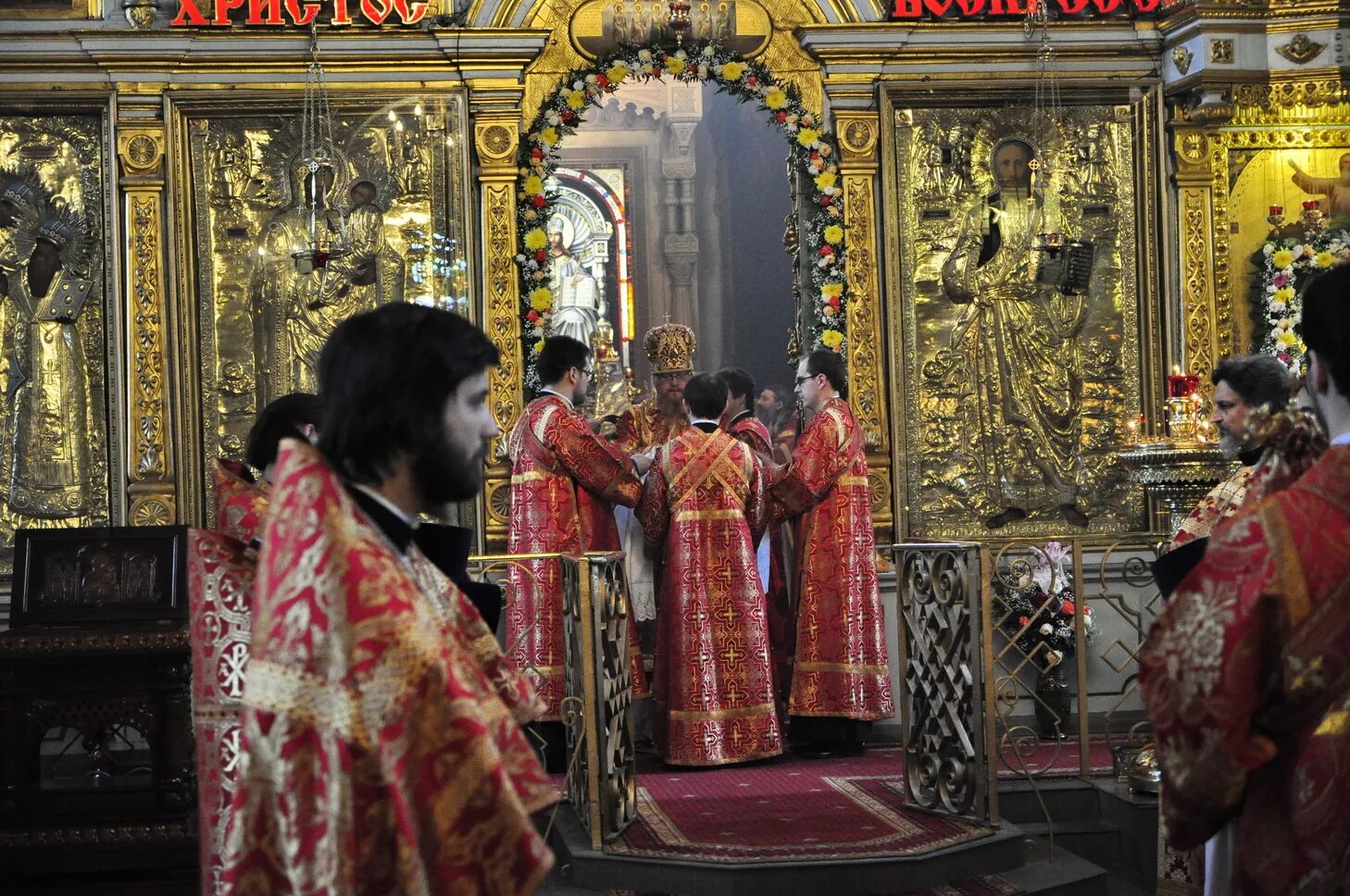 тихвинский храм в алексеевском расписание. тихвинский храм в алексеевском расписание. расписание служб в храме. тихвинский храм в алексеевском настоятель. служба в храме тихвинской иконы божией матери в алексеевском.