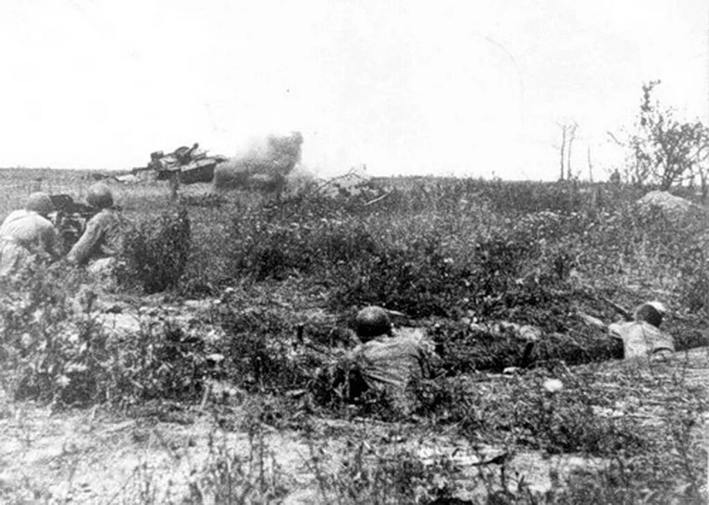 Летом 1943 года состоялось сражение. Битва за поныри 1943. курская битва ольховатка битва. курская дуга станция поныри 1943. станция поныри курская битва.