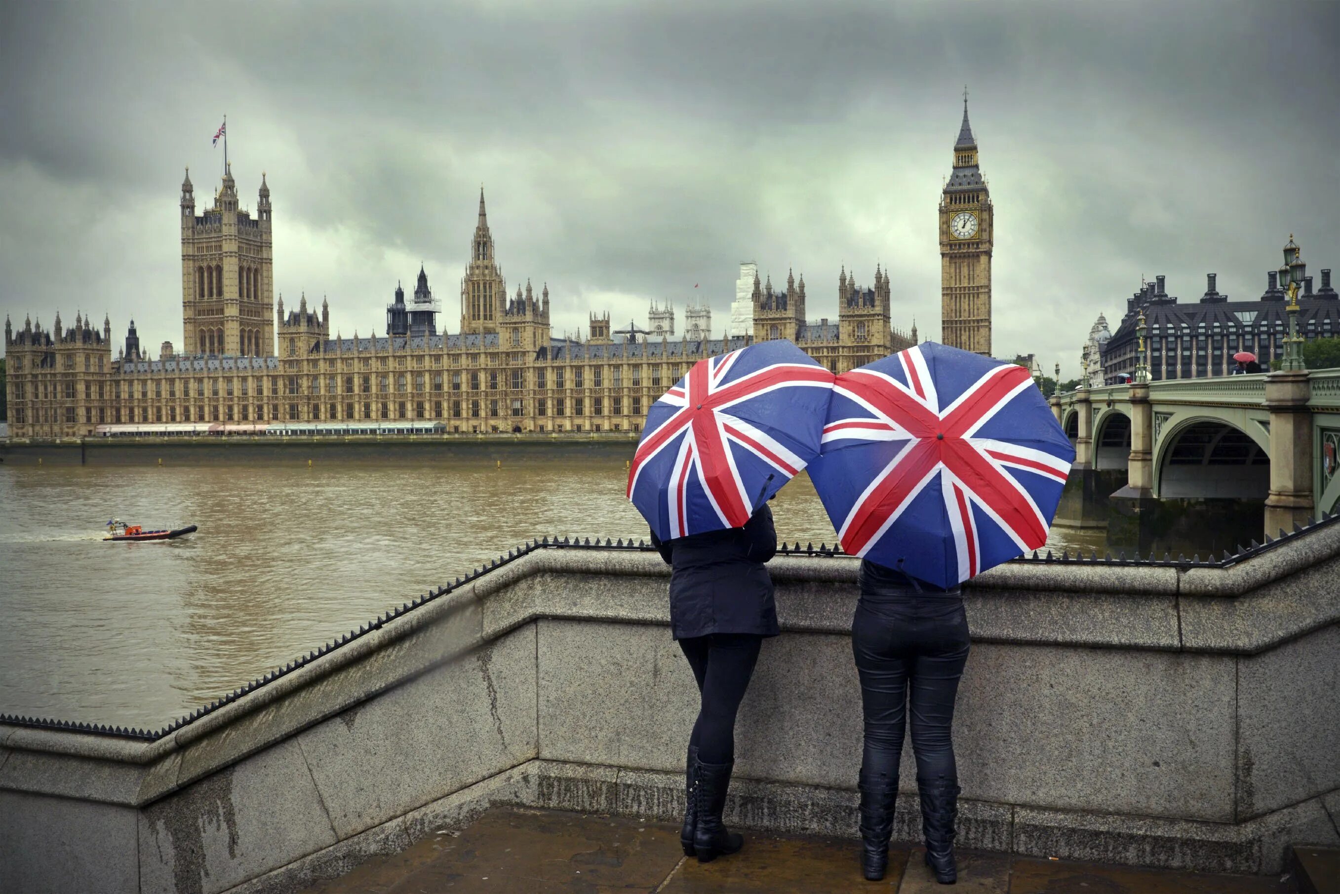 Watching britain. Грейт Британ. Великобритания на великобританском. Лондон столица Великобритании. United Kingdom это Англия?.