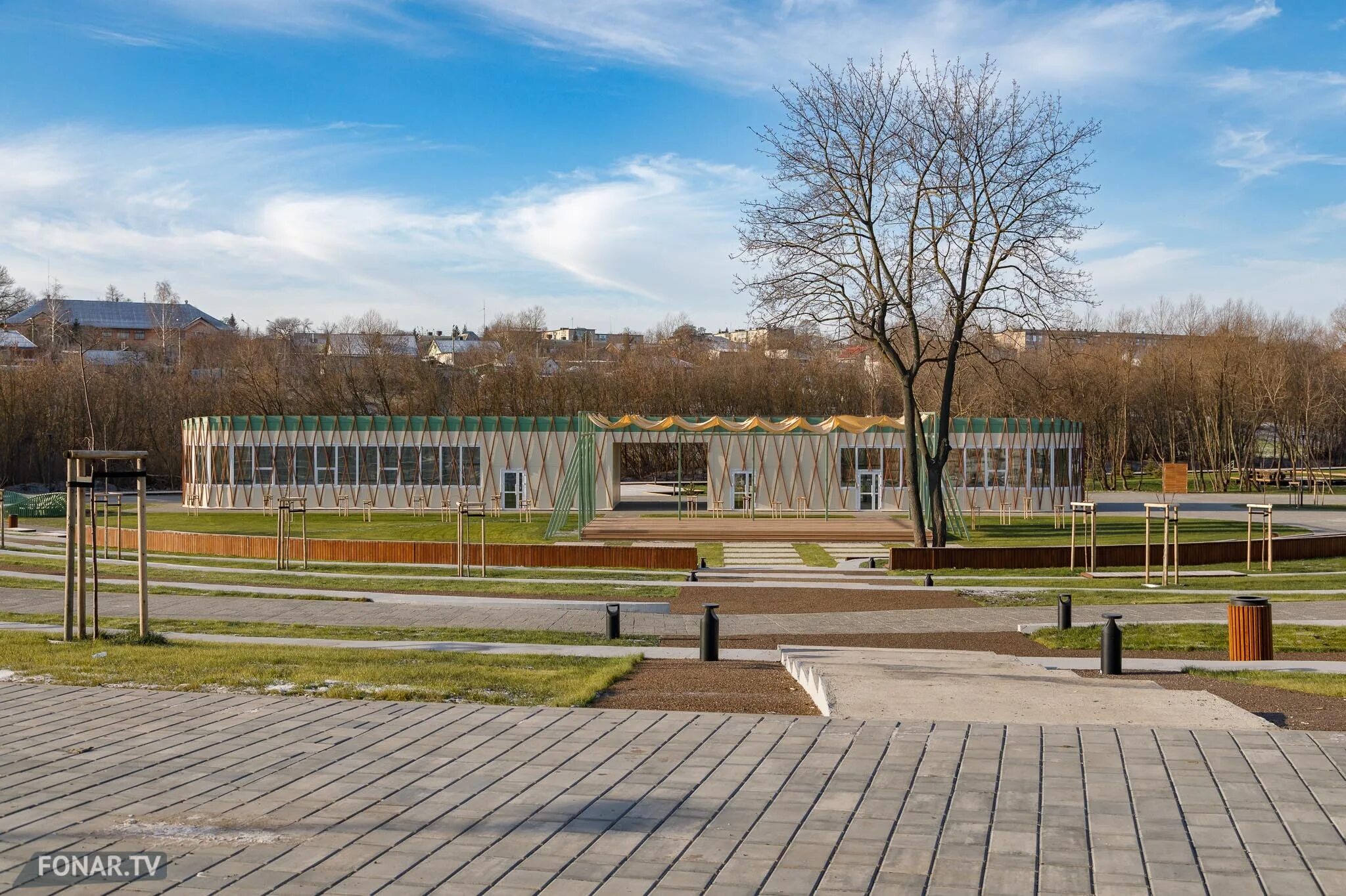 Долина ручья теплый колодезь губкин. Долина теплый колодезь губкин. Парк зеленая долина губкин. Губкин парк теплый колодезь. Губкин ручей теплый колодец.