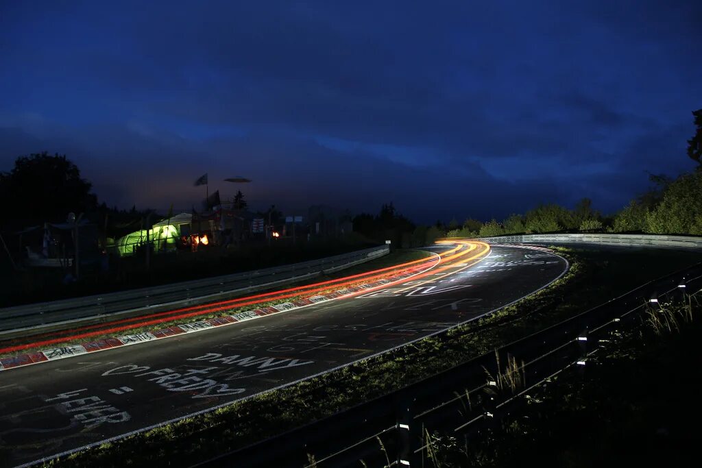 H track. Нюрбургринг. Nurburgring 24h track. Nordschleife at Night. Nurburgring Nordschleife Wallpaper.