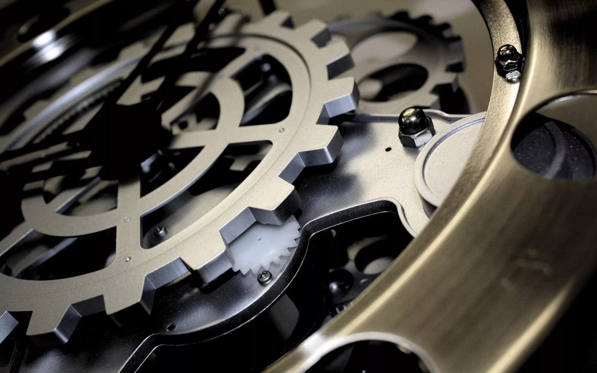 Mechanical dark