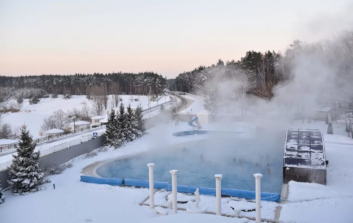 Открытый бассейн в белгороде белогорье. Белогорье гостиничный комплекс белгород. Открытый бассейн в белгороде белогорье. Отель белогорье в белгороде. Белогорье гостиничный комплекс белгород.