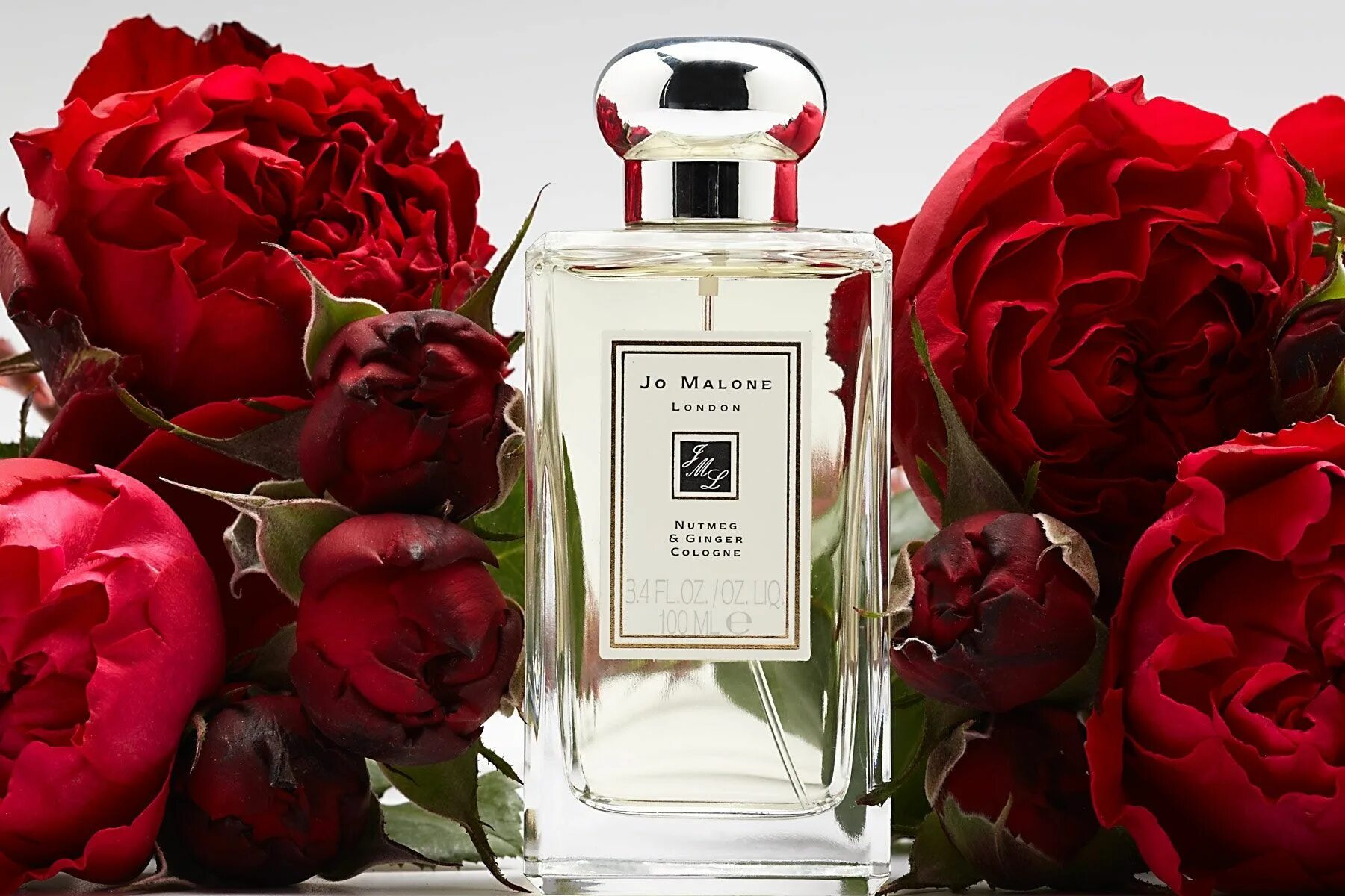 Malone red roses. Джо малон красный. jo malone red roses. jo malone духи красные.