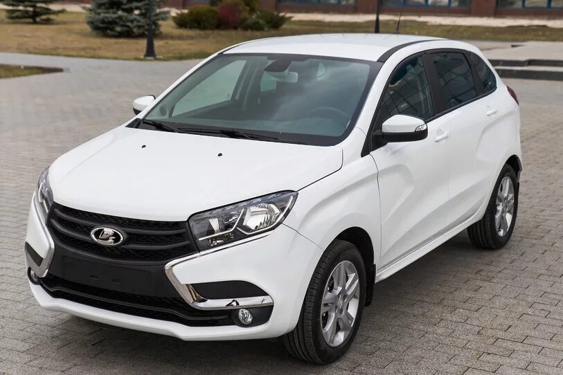 Lada xray белая. лада х-рей кросс белая. лада xray cross белая. Ray белый. белый xray машина.