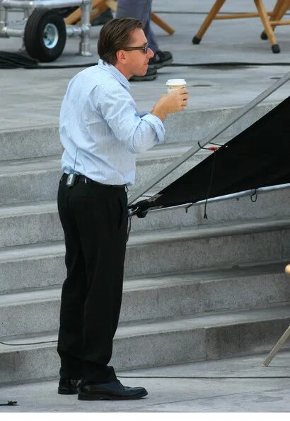 иллюзия обмана 2013 кадры. эмбиент лайтман машина фото. тим рот в тупике. иллюзия обмана кадры со съемок. съемочная группа.