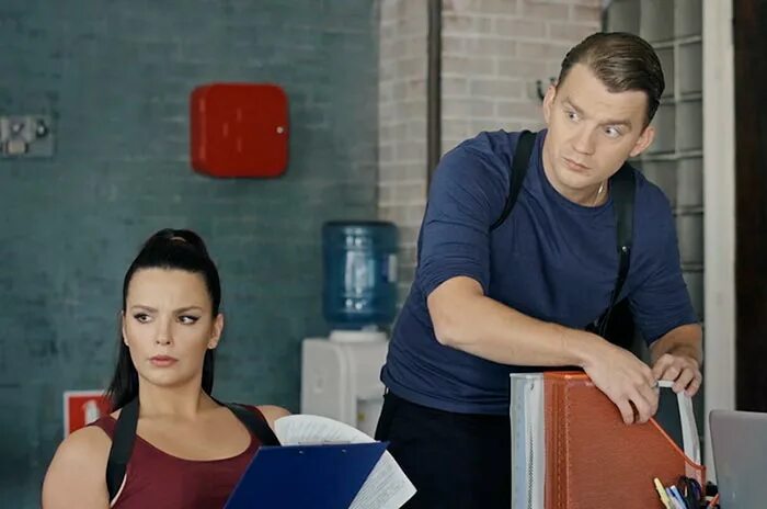 Зима в крылатой академии. Зима в крылатой академии. Алиса ардова книги. Алиса ардова зима в крылатой академии. Читать избранница ветра зима в крылатой.