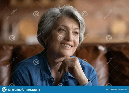 520 Latina Grandma Images, Stock Photos & Vectors