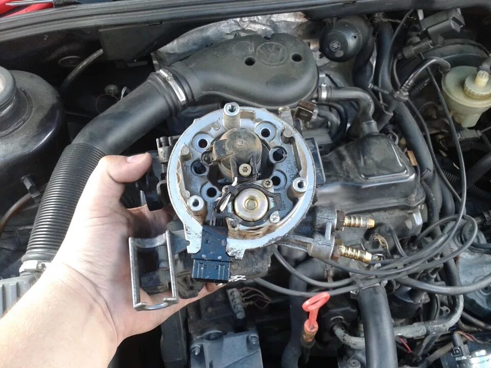 Замена Моновпрыска или борьба с аппетитом - Volkswagen Golf Mk3, 1,8 л, 1991 год