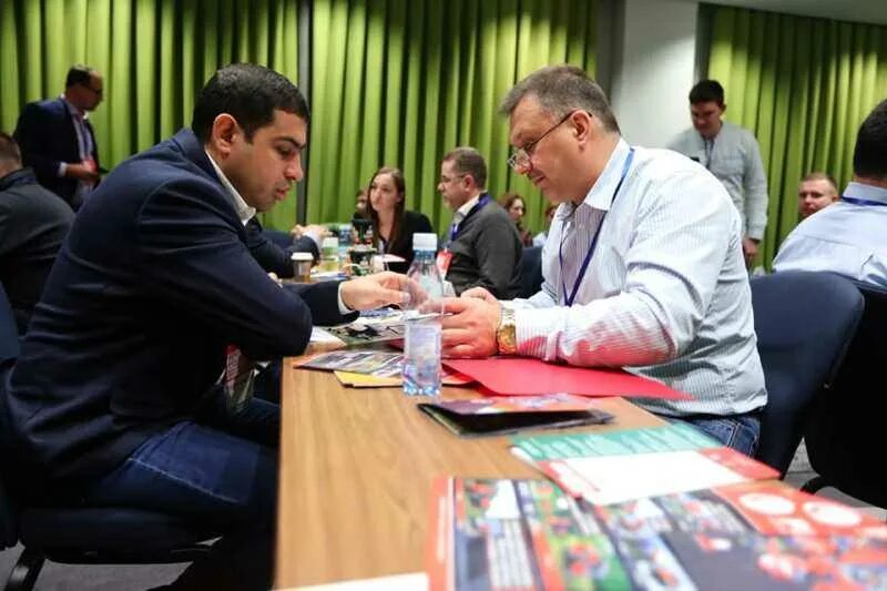 азия плюс минсельхоз таджикистана. таджикские предприниматели. шамс ширинов. таджикские предприниматели. бизнесмены таджикистана.