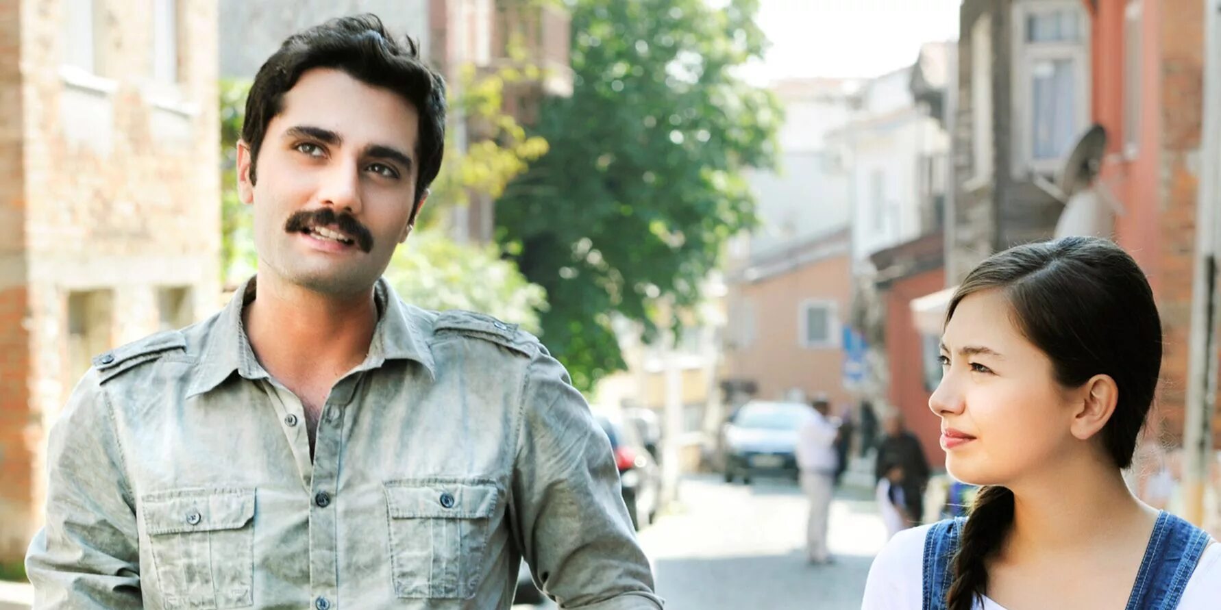 Два лица стамбула на русском языке. Fatih harbiye турецкий сериал. два лица стамбула сериал. два лица стамбула сериал 2013–2014. два лица 22 стамбула сериал.