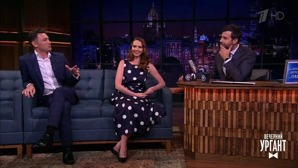 Актеры Елена Николаева и Антон Хабаров о сериале "Свадьбы и разводы". Вечерний У