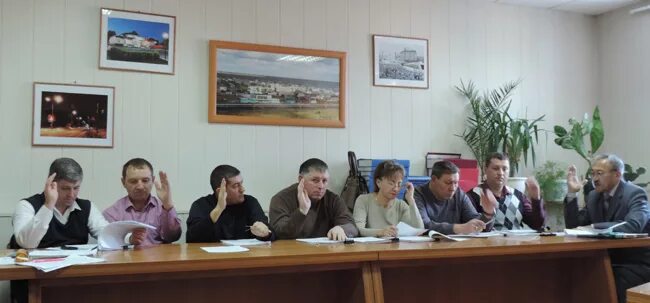 Ландайс яков яковлевич последние новости. Мэр мухтолово. Руководитель р п. Красников николай григорьевич кольцово. П линево искитимского района новосибирской области.