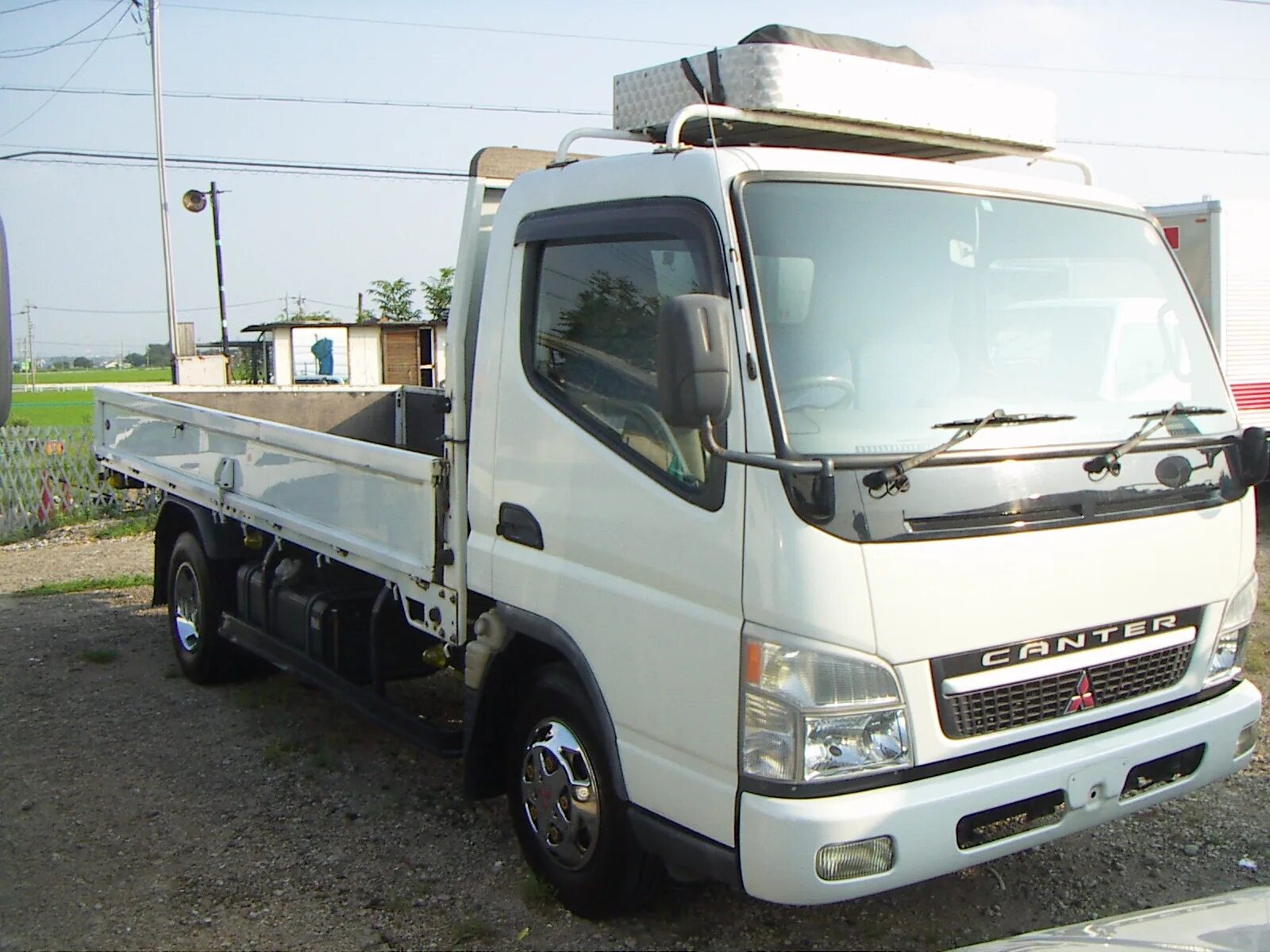 Митсубиси canter. Mitsubishi кантер. 1. мицубиси кантер. митсубиси кантер 2 тонник. мицубиси fuso canter.