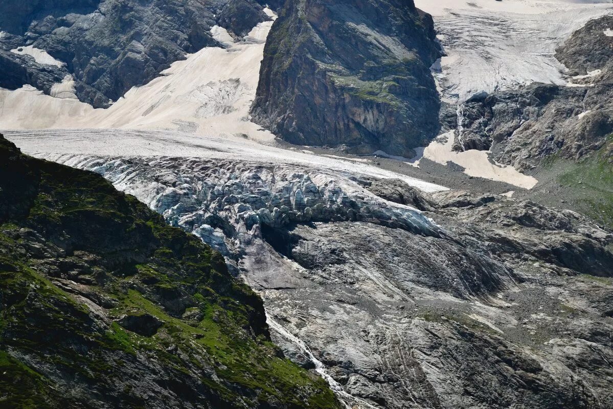софийская долина архыз. софийский ледник архыз. софийский ледник архыз. софийские ледники в архызе. гора софия архыз ледник.