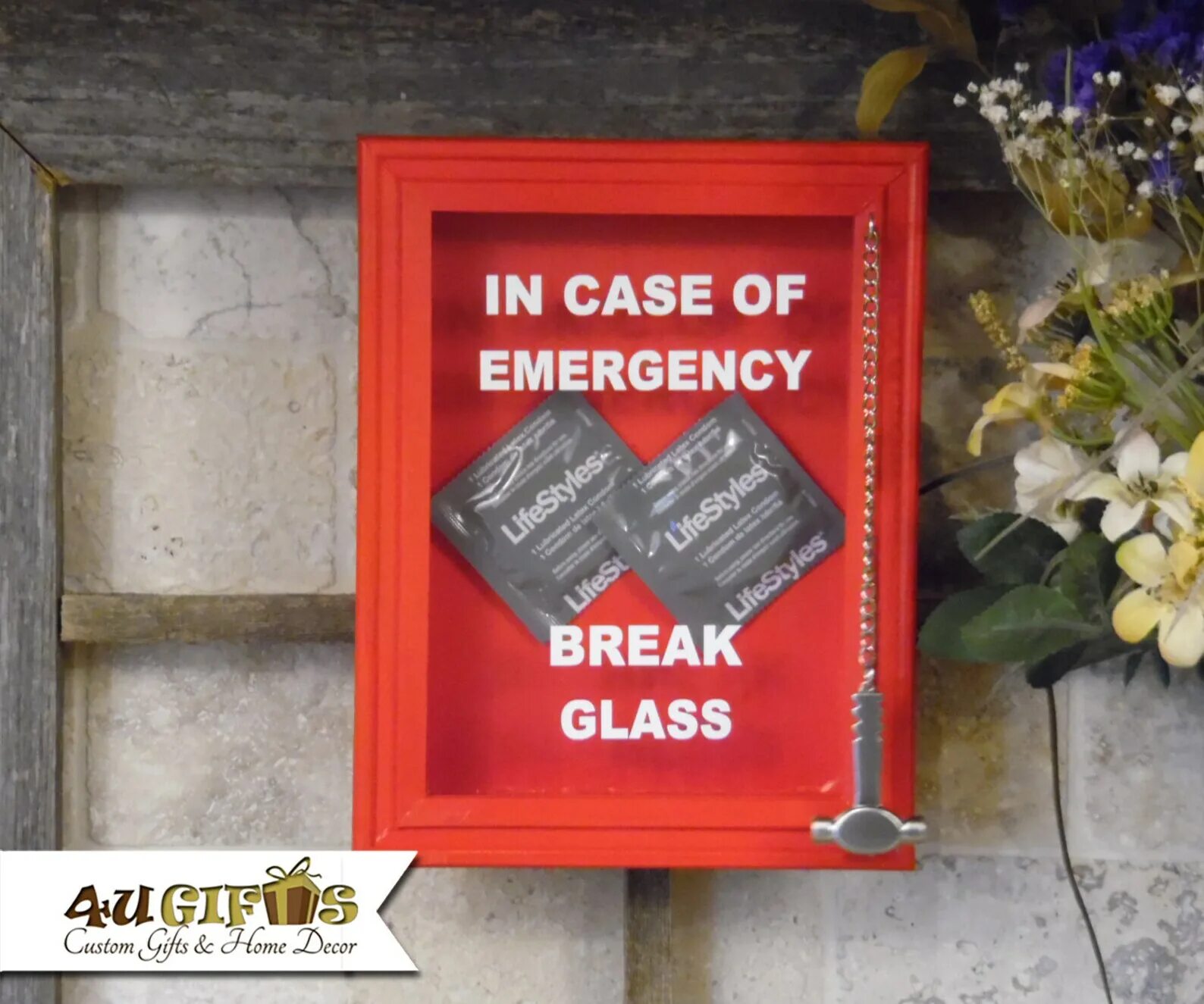 In case of closing. In case of emergency break glass. in case of emergency. in case of emergency наклейки. in case of emergency перекреститься.