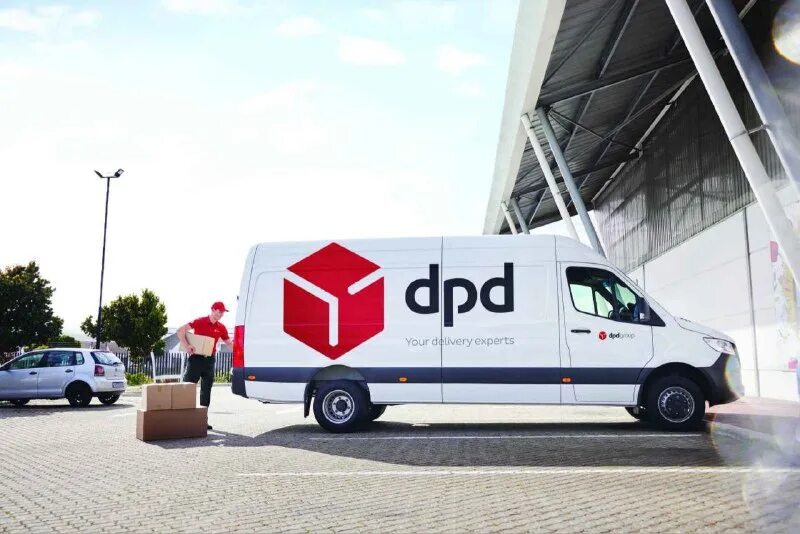 Dpd оператор. Dpd курьер. организации dpd. sequoia delivering expertise.