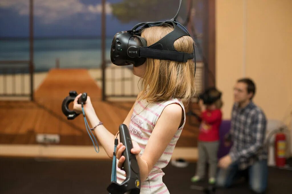 виртуальная реальность в vr-шлеме. Oculus plus капсулы. вр шлем oculus rift. виртуальная реальность в vr-шлеме. виртуальная реальность спб.